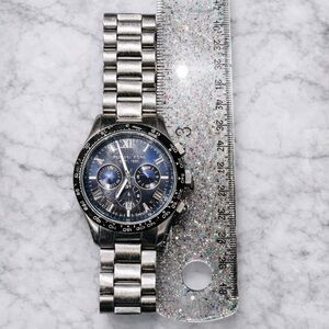 Michael Kors MK-8228 Men’s Blue Dial Chronograph Mixed Metal Watch